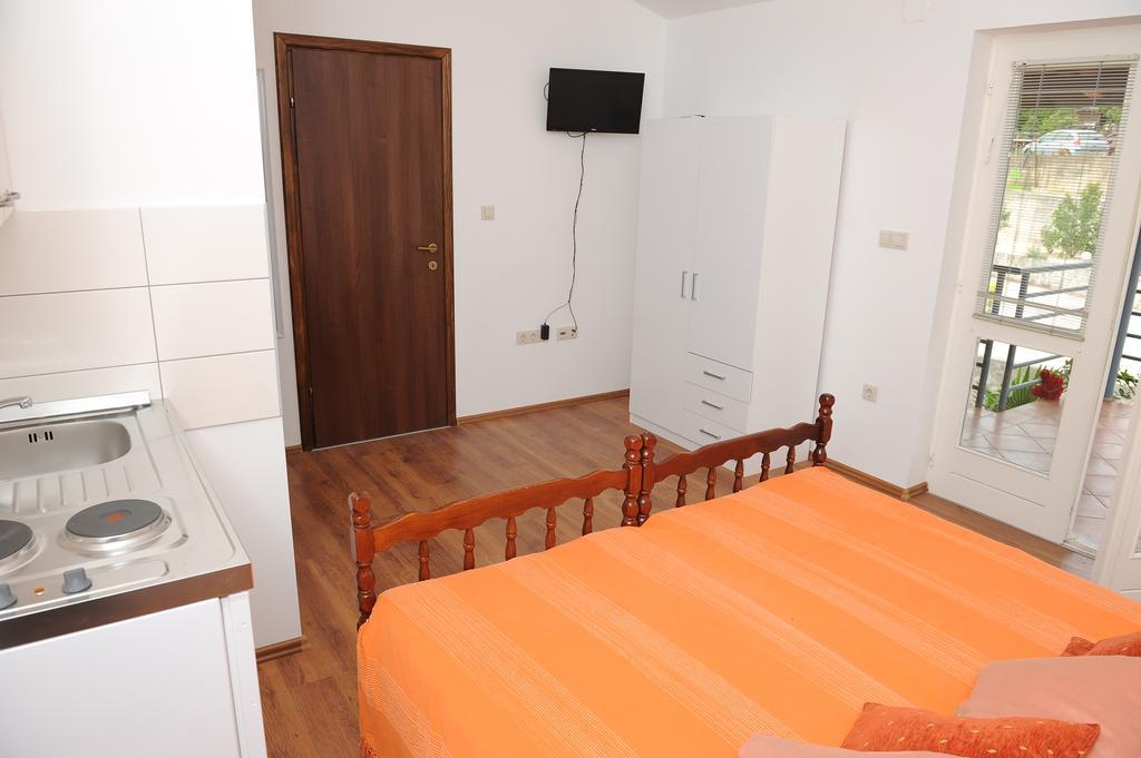Apartments Neda Ploce  Εξωτερικό φωτογραφία